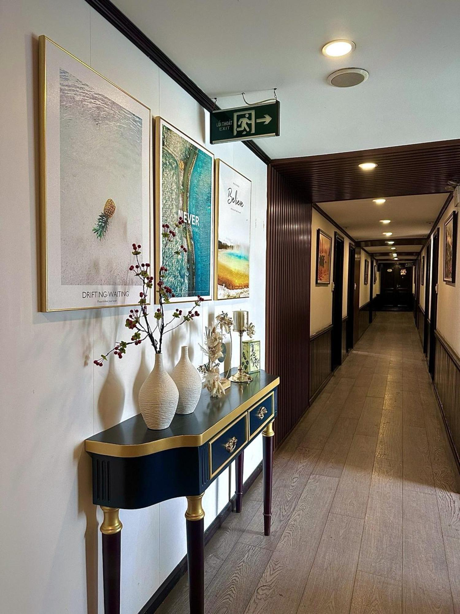 Amanda Luxury Cruise Hotell Ha Long Exteriör bild