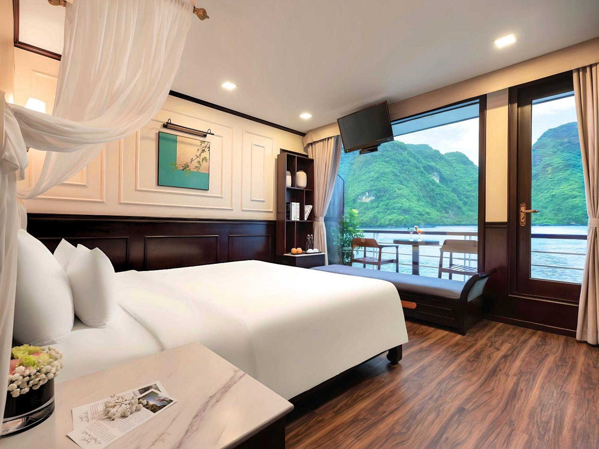 Amanda Luxury Cruise Hotell Ha Long Exteriör bild