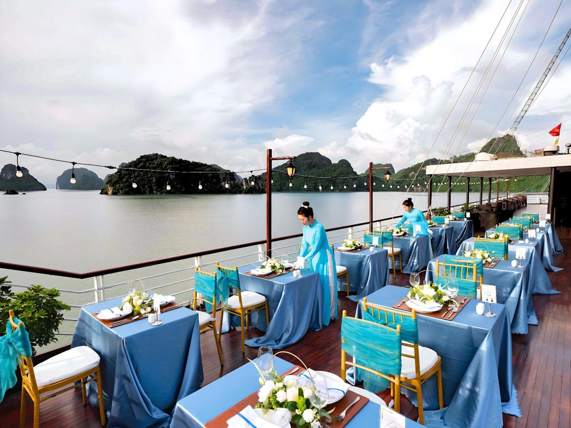Amanda Luxury Cruise Hotell Ha Long Exteriör bild